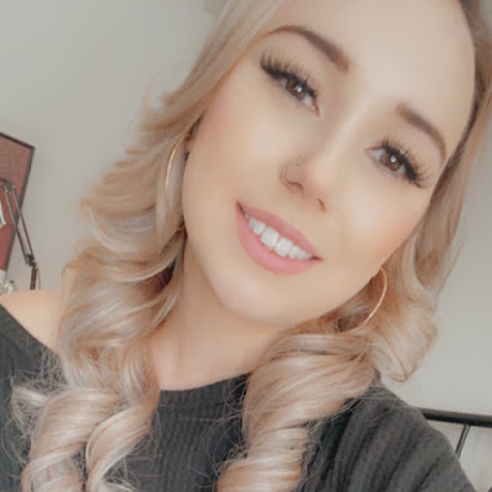 Meet your Posher, Jessica